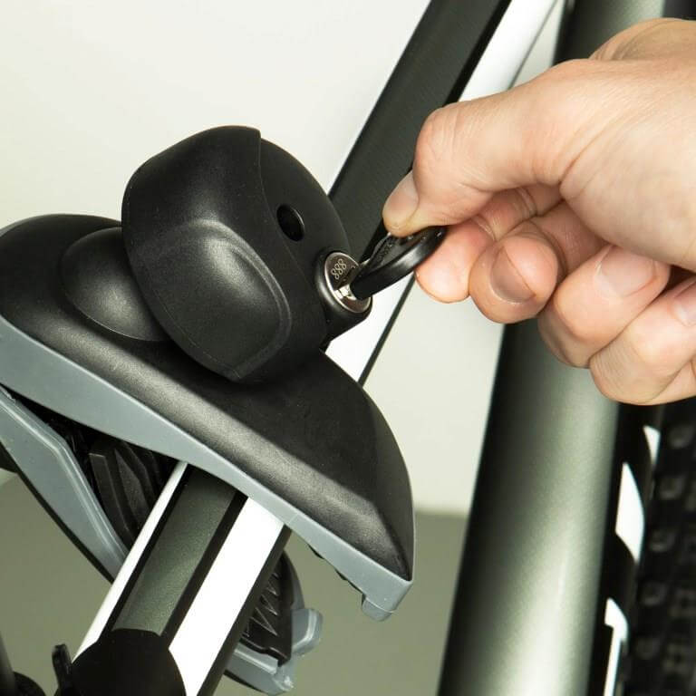Yakima JustClick 3 Evo Black kerékpártartó vonóhorogra, e-Bike kerékpárszállító
